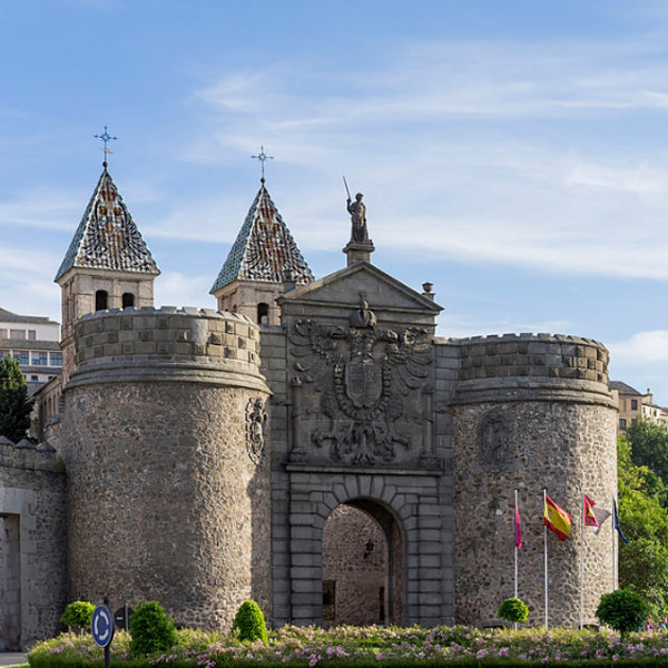 Puerta nueva de Bisagra, visitar, paseo, Toledo